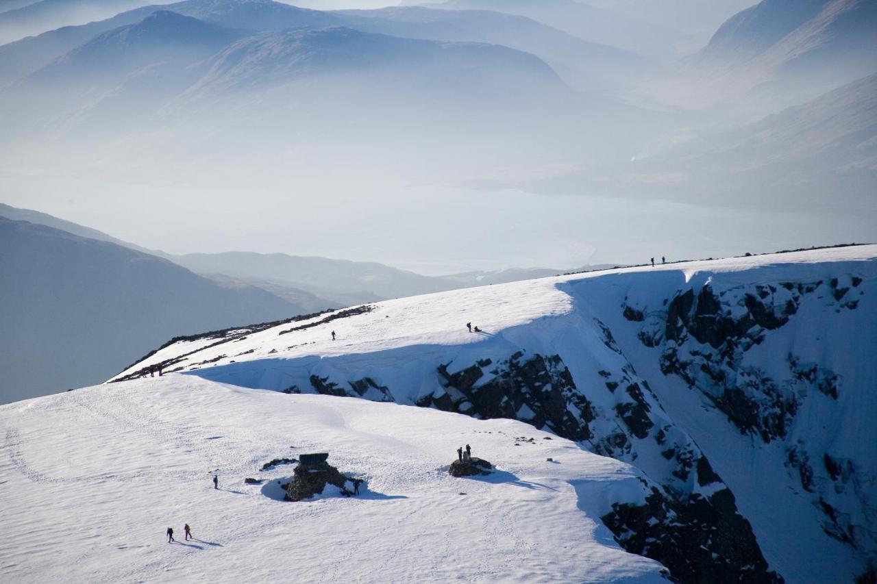 Glen Nevis Holidays Fort William Exterior photo